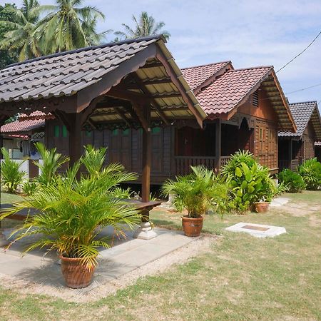Kampung Tok Lembut Vacation Home Pantai Cenang  Εξωτερικό φωτογραφία