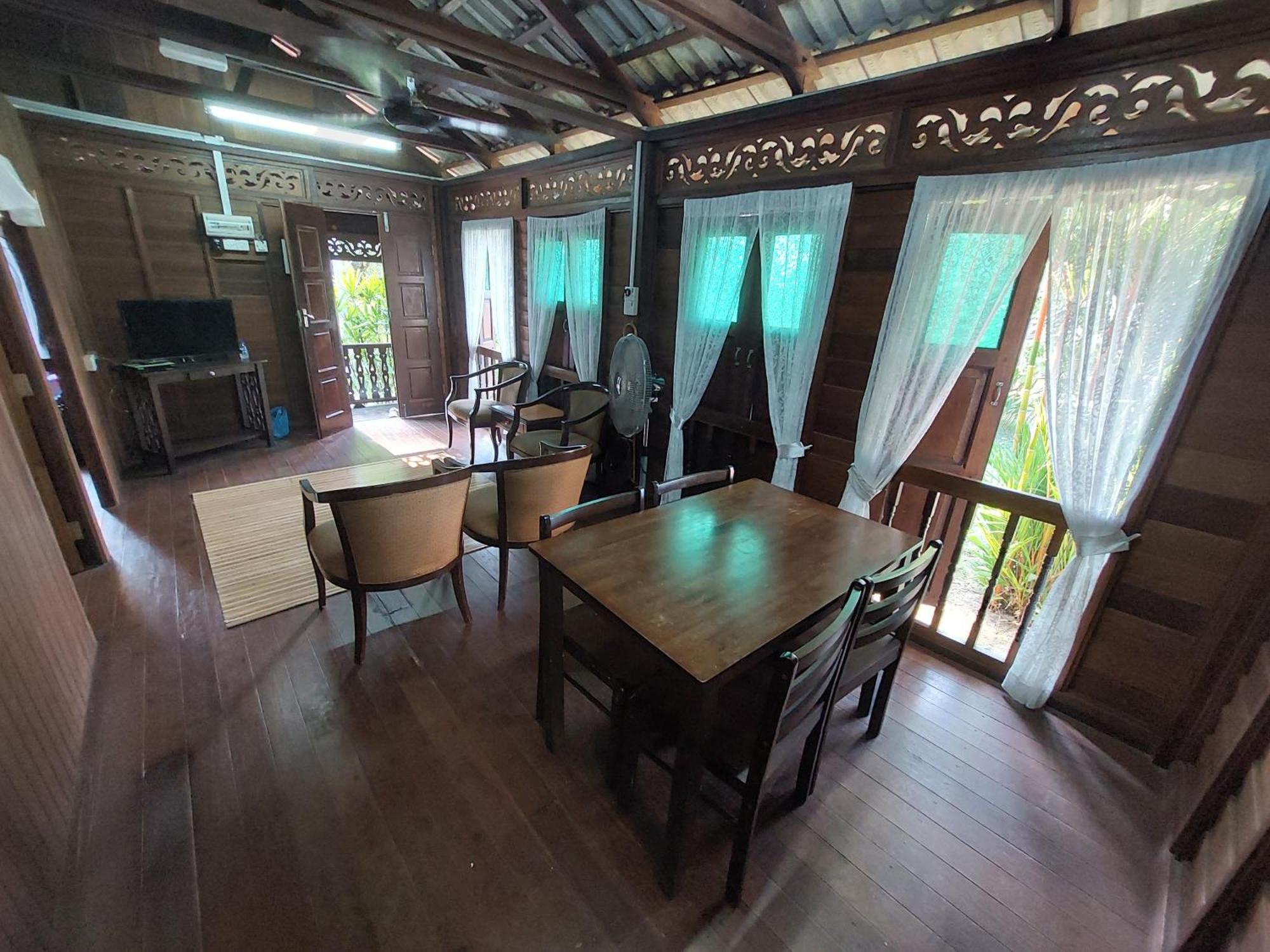 Kampung Tok Lembut Vacation Home Pantai Cenang  Εξωτερικό φωτογραφία