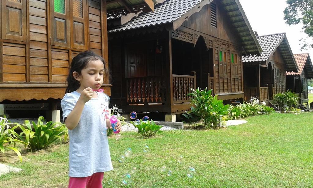 Kampung Tok Lembut Vacation Home Pantai Cenang  Εξωτερικό φωτογραφία